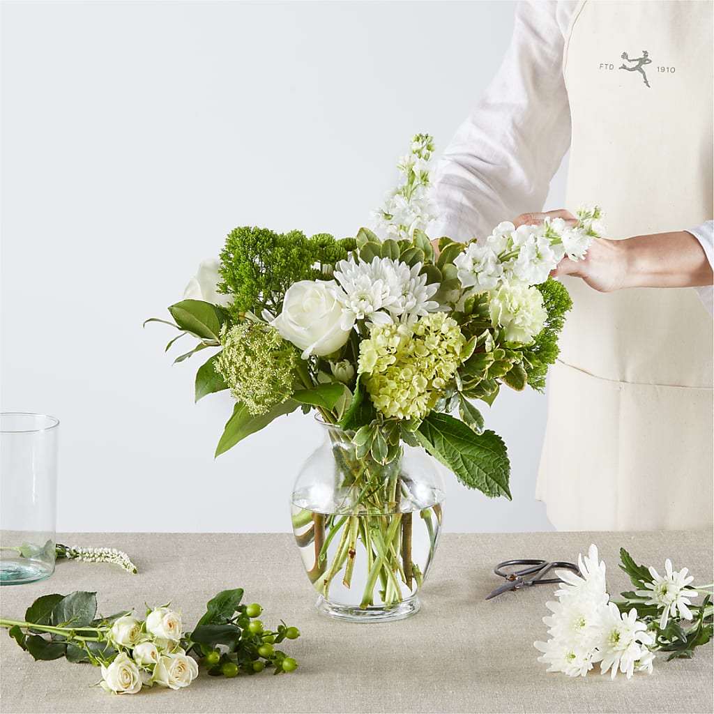 Irish Garden - A Florist Original – EDDY'S FLOWERS, Norwalk CA
