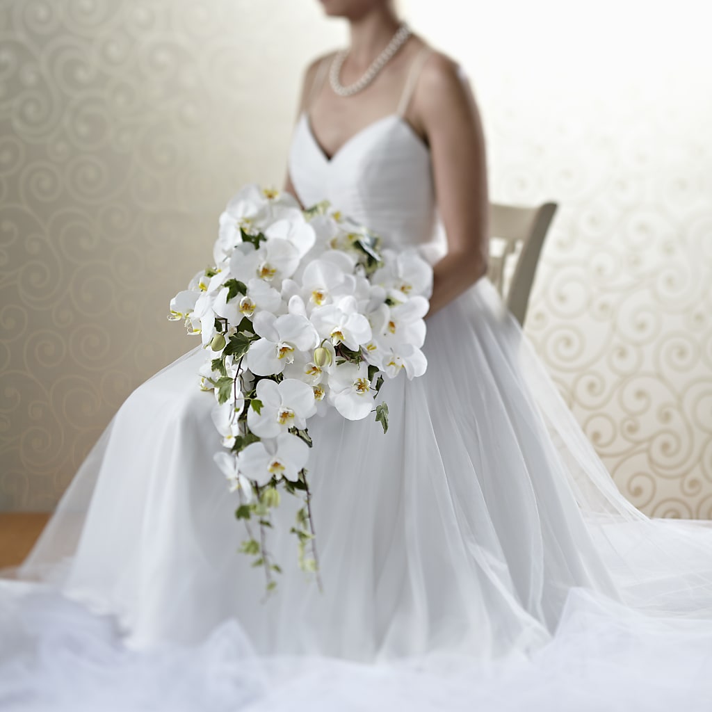 Classic White Bouquet – EDDY'S FLOWERS, Norwalk CA