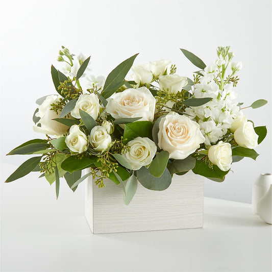 Fresh Linen Box Bouquet – EDDY'S FLOWERS, Norwalk CA