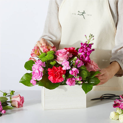 Sweetberry Box – A Florist Original – EDDY'S FLOWERS, Norwalk CA