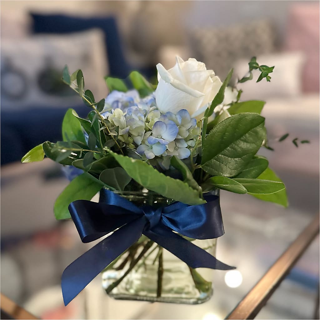 Sky Blue Delight Bouquet – EDDY'S FLOWERS, Norwalk CA