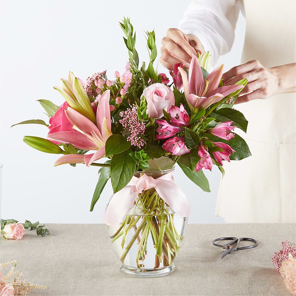 Pink Ribbon - A Florist Original – EDDY'S FLOWERS, Norwalk CA