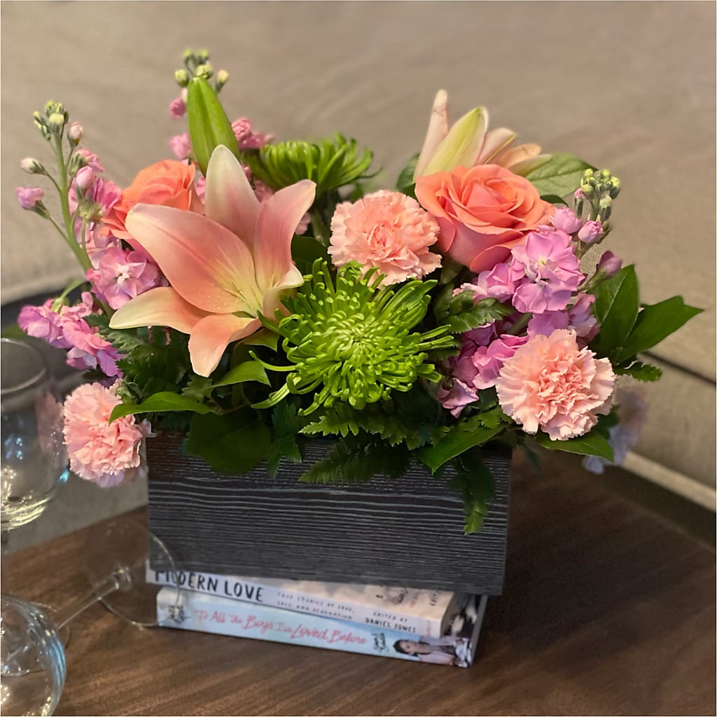 Beautiful Spirit Basket – EDDY'S FLOWERS, Norwalk CA