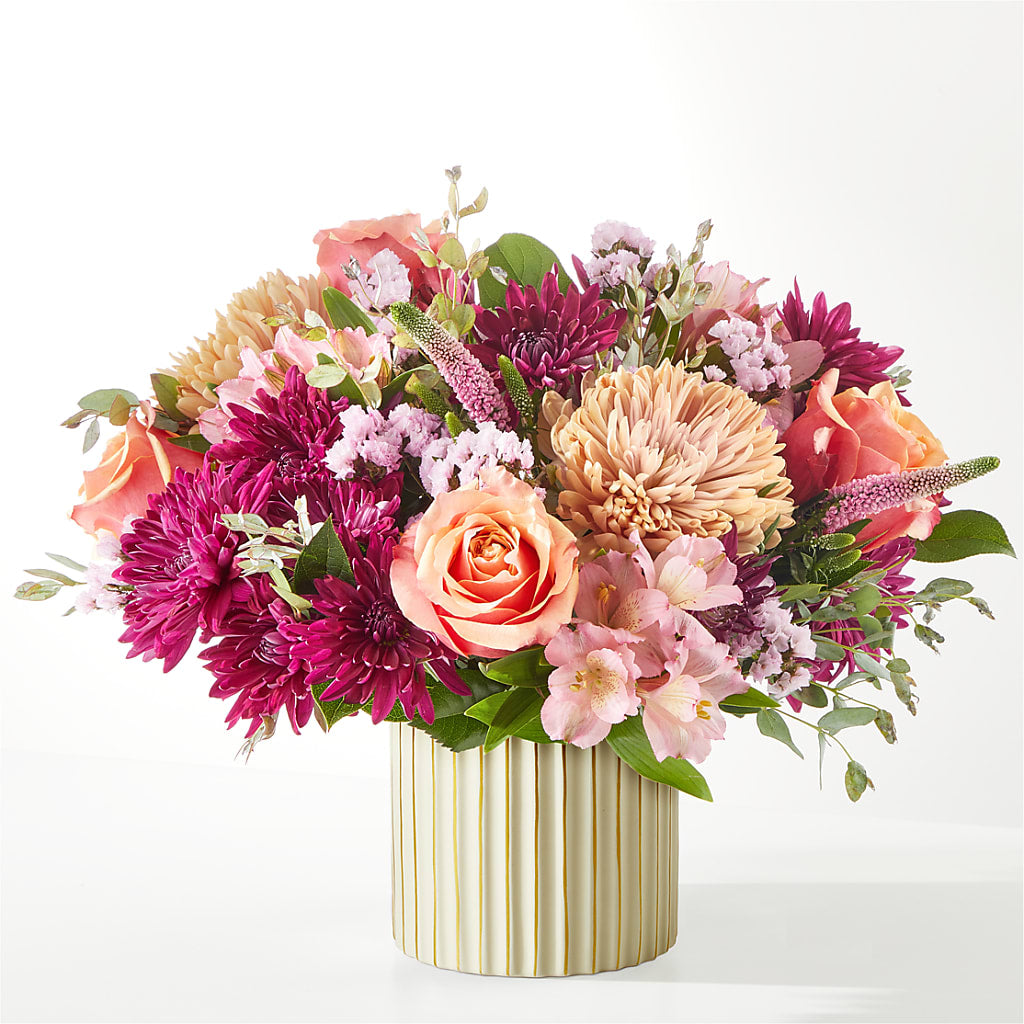 Berry Cobbler Bouquet with Ivory Vase – EDDY'S FLOWERS, Norwalk CA
