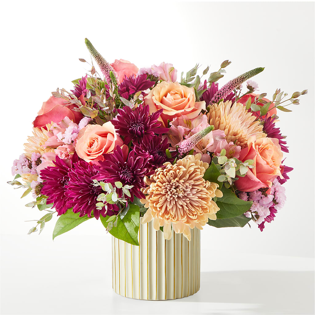 Berry Cobbler Bouquet with Ivory Vase – EDDY'S FLOWERS, Norwalk CA